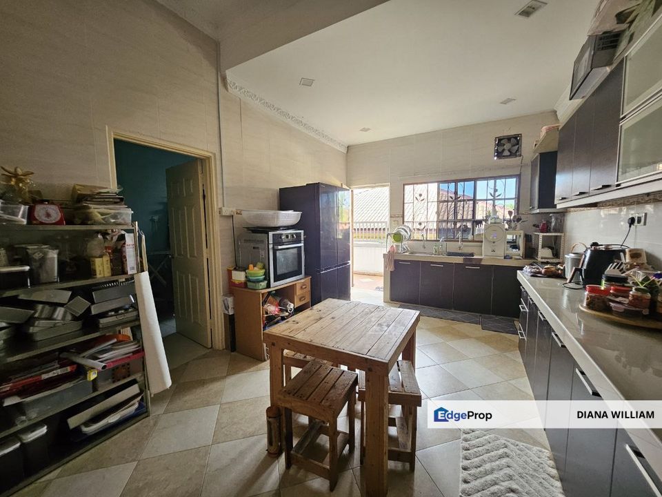 CORNER LOT Single Storey Semi D  TAMAN ACACIA Garden City Homes, Seremban 2 FOR SALE, Negeri Sembilan, Seremban