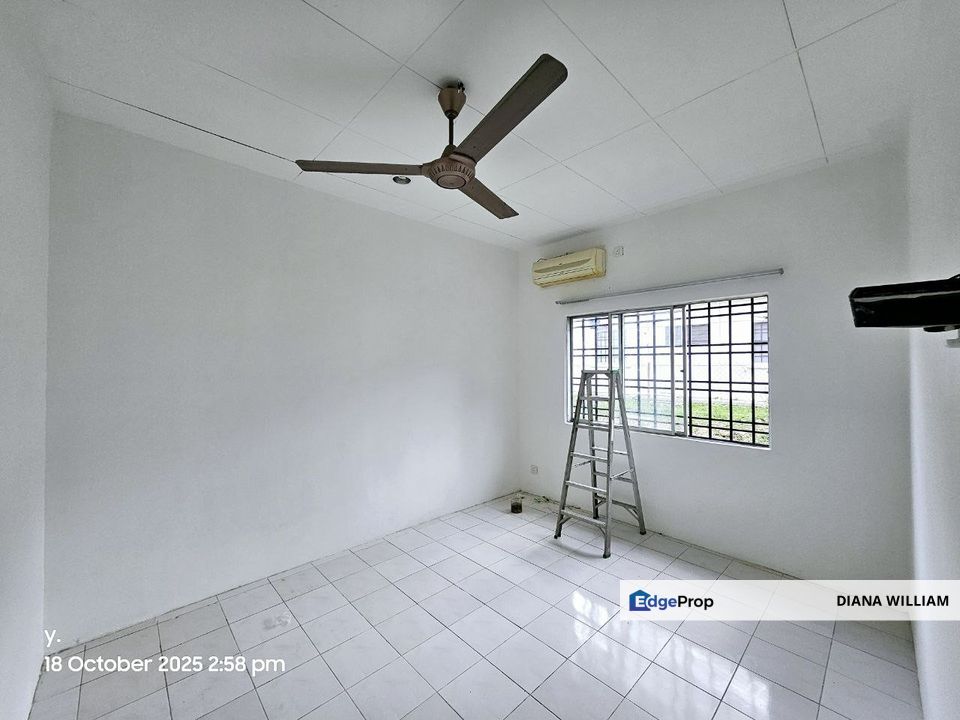 BUNGALOW SINGLE STOREY KOTA PERDANA BANDAR PUTRA PERMAI SERI KEMBANGAN FOR SALE, Selangor, Seri Kembangan