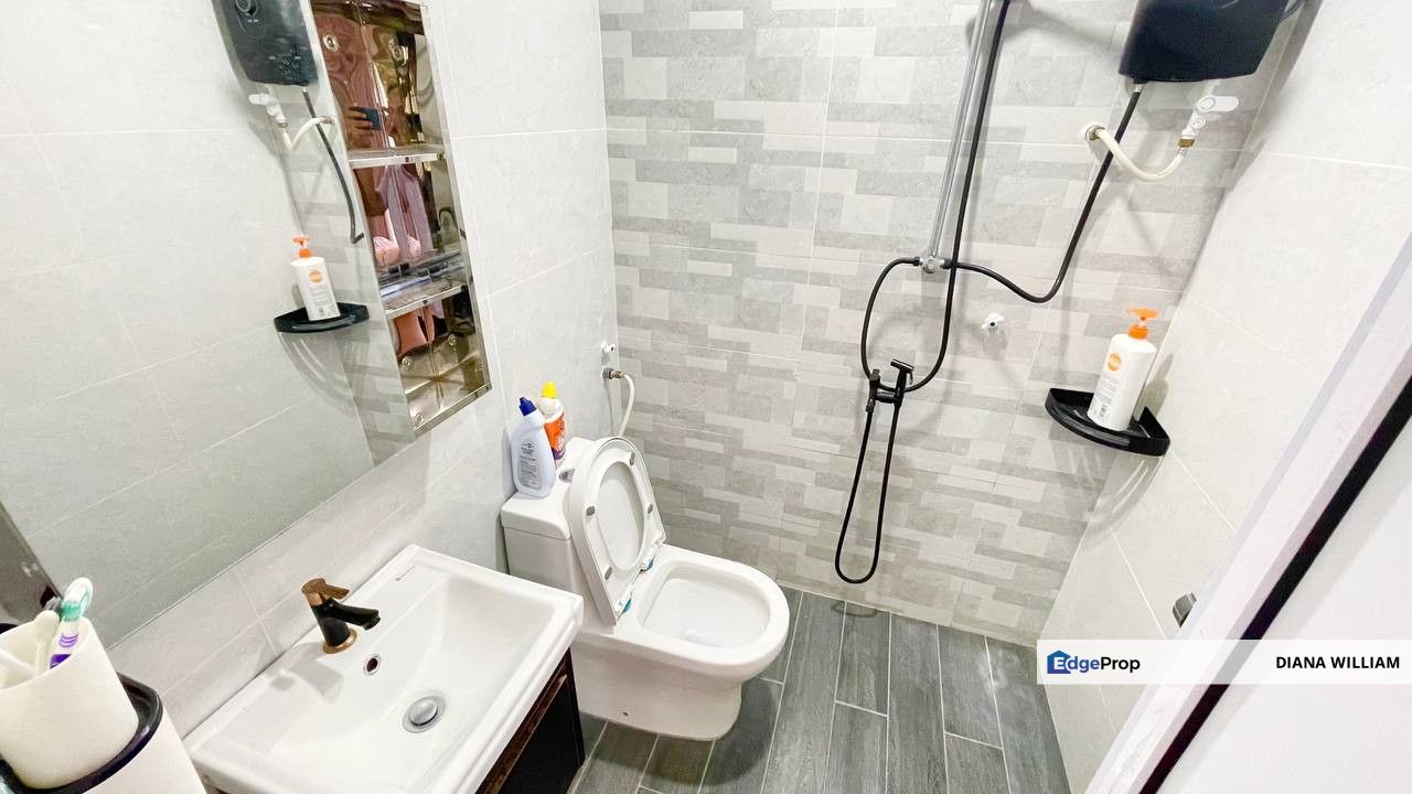 Double Storey Terrace Pandan Mewah NEAR HOSPITAL AMPANG for sale, Selangor, Pandan Indah