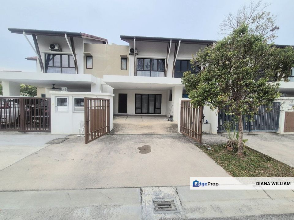 DOUBLE STOREY TERRACE DAHLIA SERENE HEIGHTS BANGI FOR SALE, Selangor, Bangi
