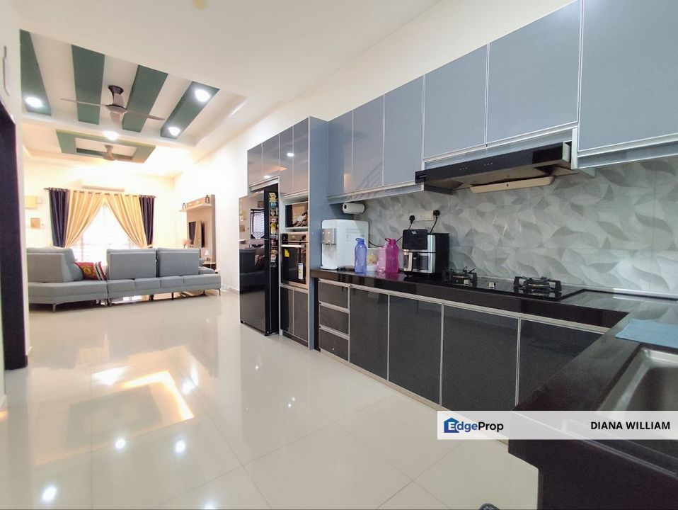 Double Storey Terrace Taman Pelangi Semenyih 2 (Rafflesia) FOR SALE, Selangor, Semenyih