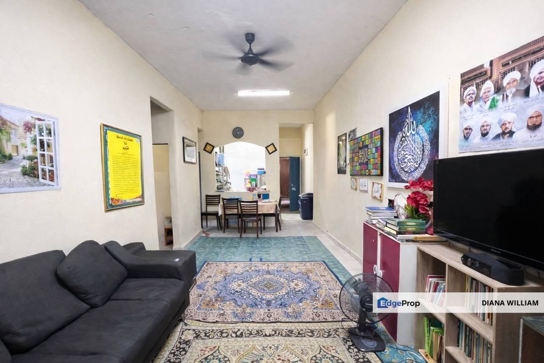 Ground Floor (GF) Apartment Alora Mediterranean Blok A, Seksyen 25 Shah Alam, Selangor, Shah Alam