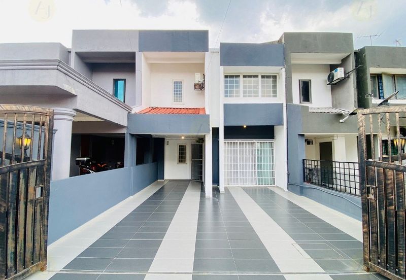 TURUN HARGA..Renovated 2 STOREY TAMAN SETIAWANGSA