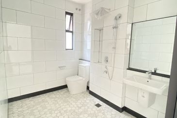 Hevea Elmina Gardens