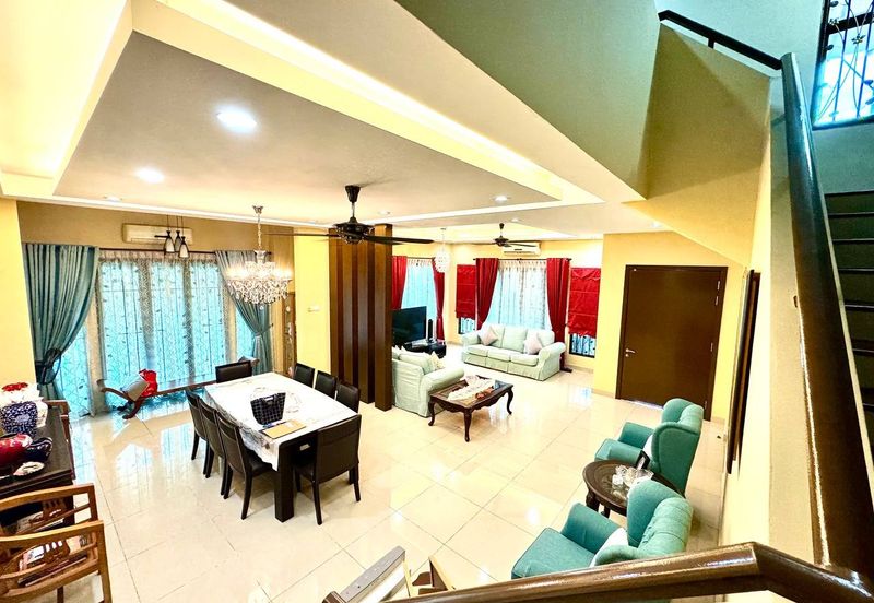 Lukisan @ Alam Impian