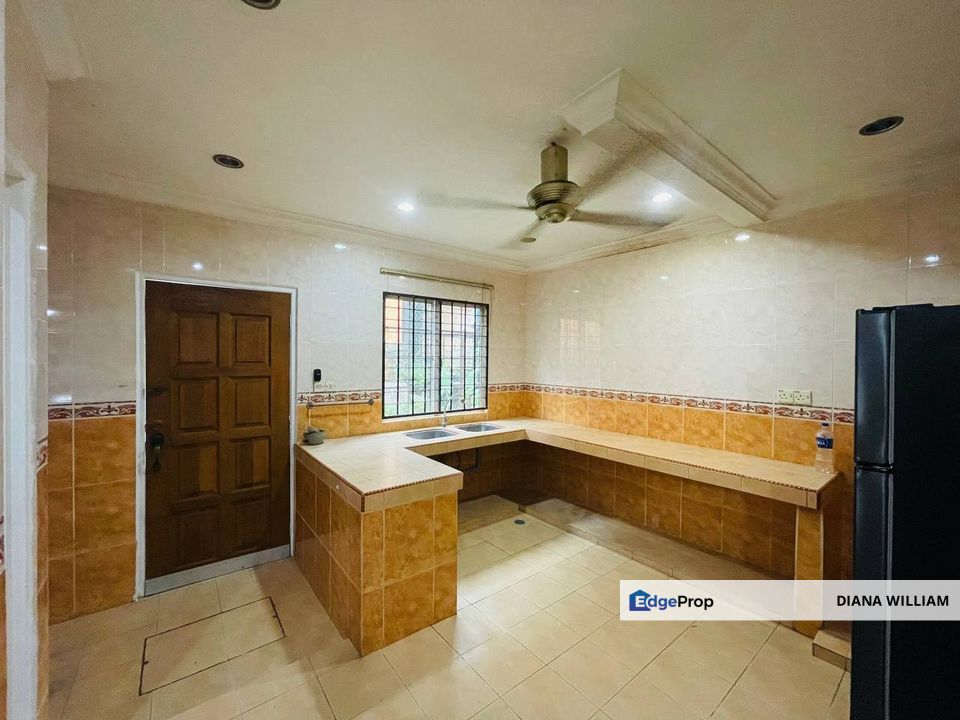 FACING OPEN RENO DOUBLE STOREY TERRACE HOUSE JALAN SUASANA BANDAR TUN HUSSIEN ONN CHERAS FOR SALE , Selangor, Cheras