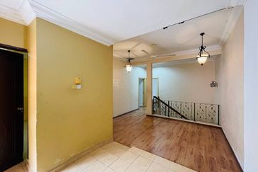 Jalan Suasana @ Tun Hussein Onn