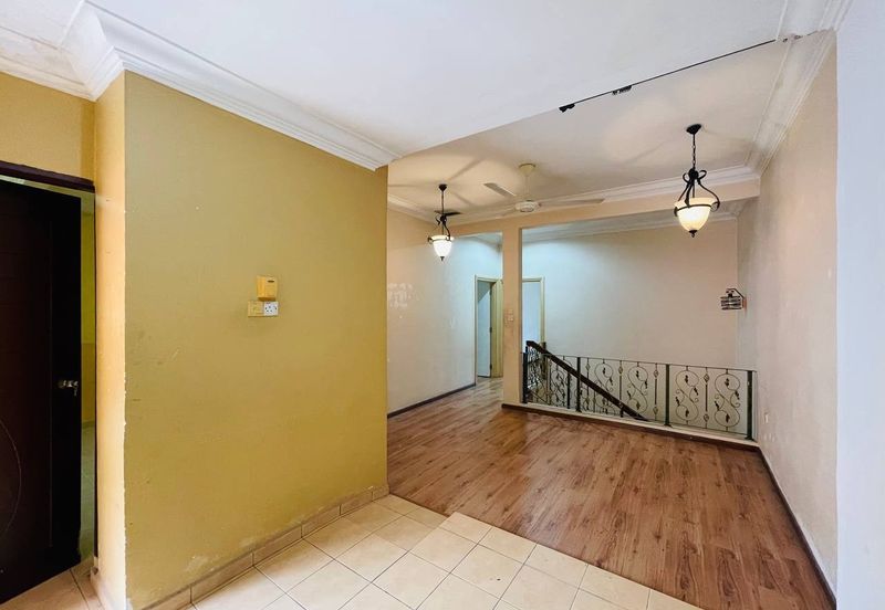 Jalan Suasana @ Tun Hussein Onn