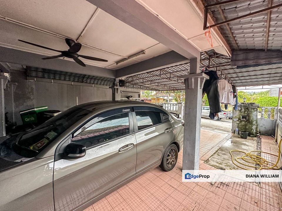 Double Storey Jalan Empangan, Seksyen 8 Shah Alam for Sale, Selangor, Shah Alam
