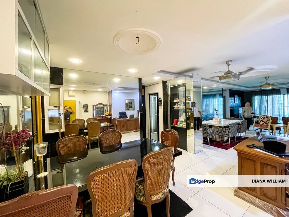 Facing Pool D’Pines Condominium @ Taman Nirwana, Ampang, Selangor FOR SALE, Selangor, Ampang