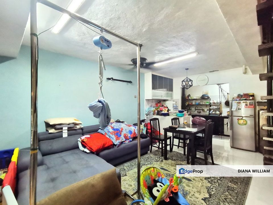 FREEHOLD TERES 2.5 TINGKAT  TAMAN DESA SETAPAK WALKING DISTANCE LRT STATION FOR SALE, Kuala Lumpur, Wangsa Maju