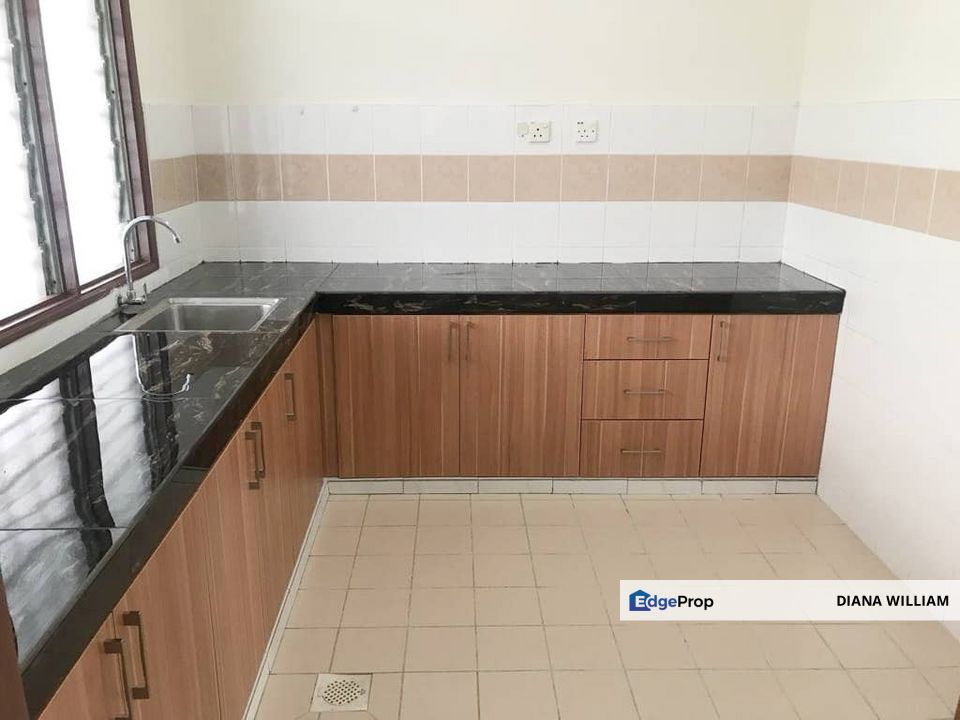 RENO DOUBLE STOREY TERRACE HOUSE, PUTRA HEIGHTS, SUBANG JAYA, Selangor, Subang Jaya