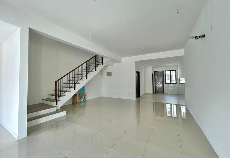 Nadira 3 @ Bukit Raja