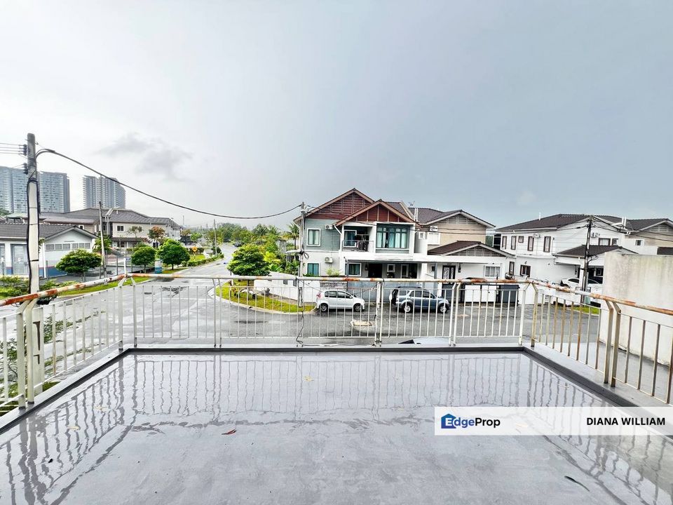Semi D 2 Storey Taman Desiran Bayu, Puchong FOR SALE , Selangor, Puchong
