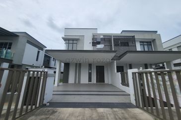 Everna @ Setia EcoHill