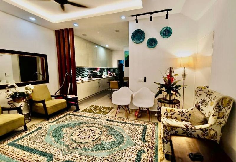 Serenia Adiva @ Serenia City