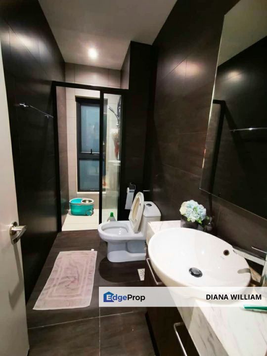 Corner Lot Amanja Condominium, Bandar Sri Damansara, 52200  Selangor For Sale , Selangor, Bandar Sri Damansara