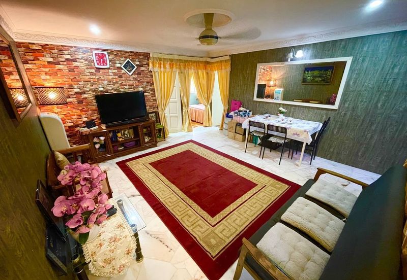 Flat Desa Pandan Block A 55200 Kuala Lumpur Near KLCC FOR SALE