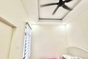 Crescent Park Townvilla