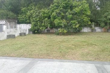 Jalan Pulau Angsa U10/33F