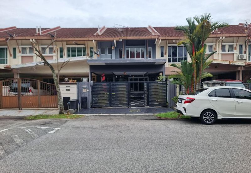 Jalan Makyong, Bandar Bukit Raja