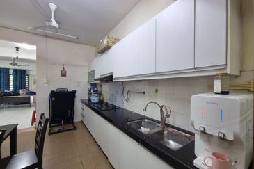 Jalan Makyong, Bandar Bukit Raja