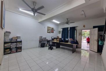 Jalan Makyong, Bandar Bukit Raja