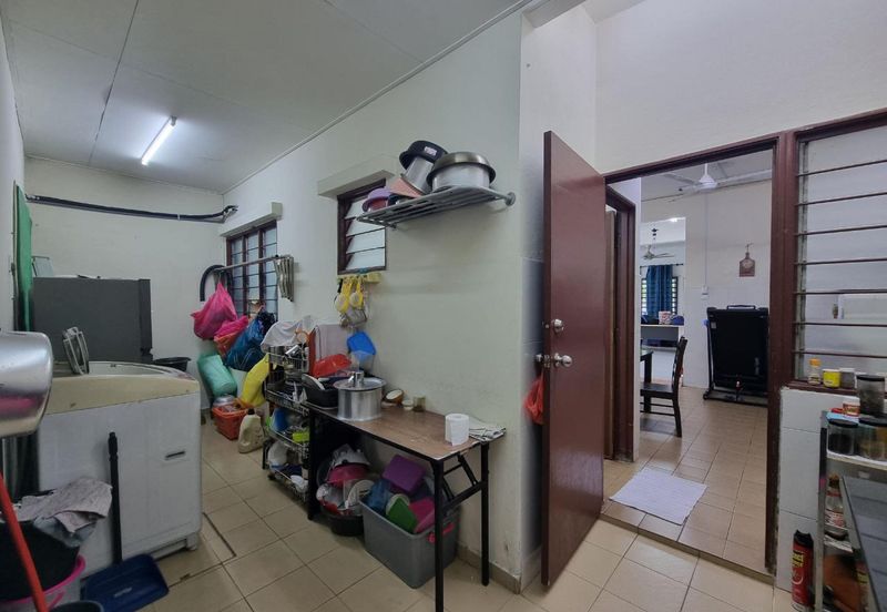 Jalan Makyong, Bandar Bukit Raja