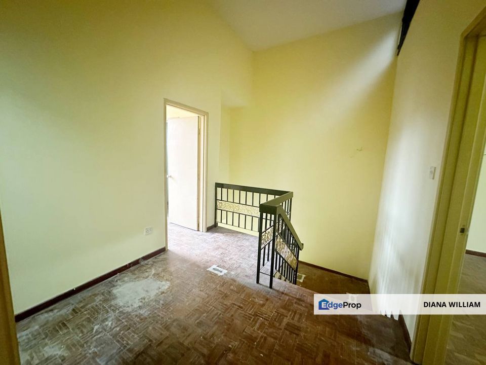 Double Storey Semi D Cluster Bandar Tasik Puteri Rawang For SALE , Selangor, Rawang