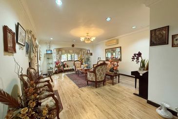 Jalan Ukay Perdana 4/2