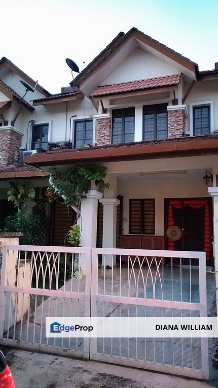 Double STOREY TERRACE HOUSE, BANDAR NUSAPUTRA, PRESINT 1, PUCHONG FOR SALE, Selangor, Puchong South