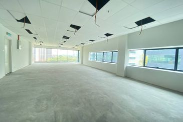 Freehold COMMERCIAL 8 STOREY BUILDINGS FOR SALE STAR CENTRAL @ CYBERJAYA 