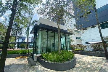 Freehold COMMERCIAL 8 STOREY BUILDINGS FOR SALE STAR CENTRAL @ CYBERJAYA 