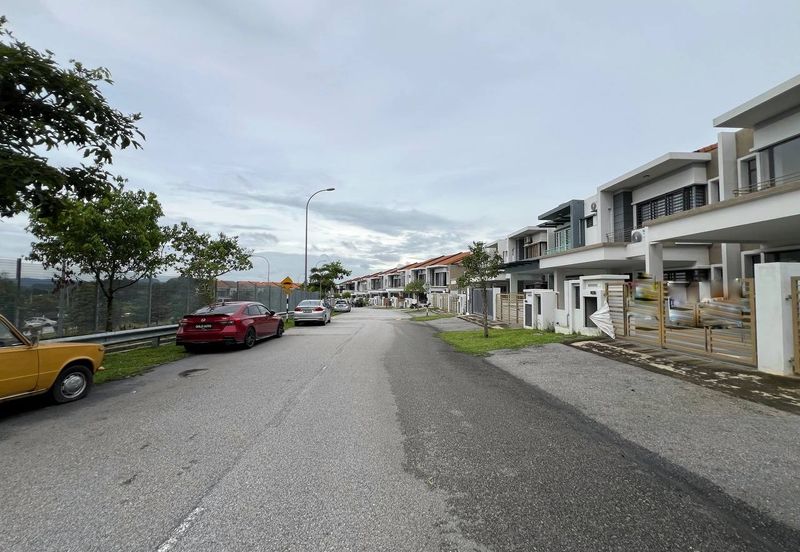 Ixora Residences @ Bandar Seri Coalfields