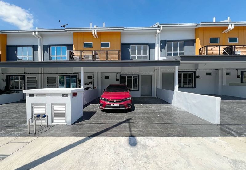 Ritma Perdana Townhouse @ LBS Alam Perdana
