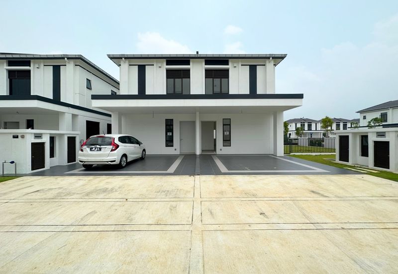 Regent Garden  @ Eco Grandeur