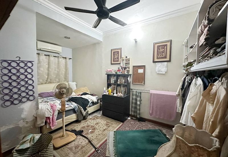 Taman Mawar, Bandar Kinrara Puchong