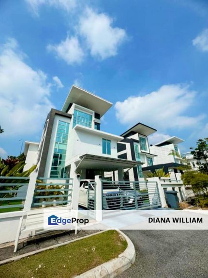 Renovated, Fully Furnished 2.5 Storey Bungalow @ Taman Laman Puteri, Sikamat, Seremban, Negeri Sembilan, Seremban