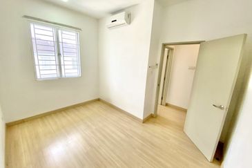 Ariza Elmina Gardens