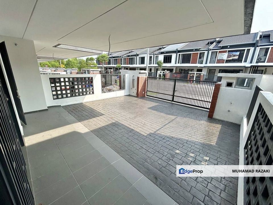 Elmina Green 6, Double Storey Terrace For Sale. FREEHOLD & New Unit Still Under Warranty!, Selangor, Shah Alam