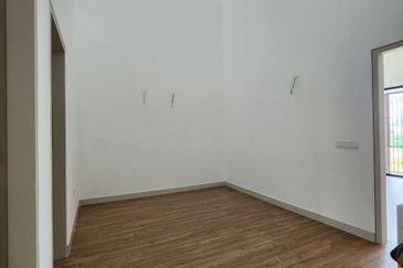 Elmina Green Three @ City of Elmina