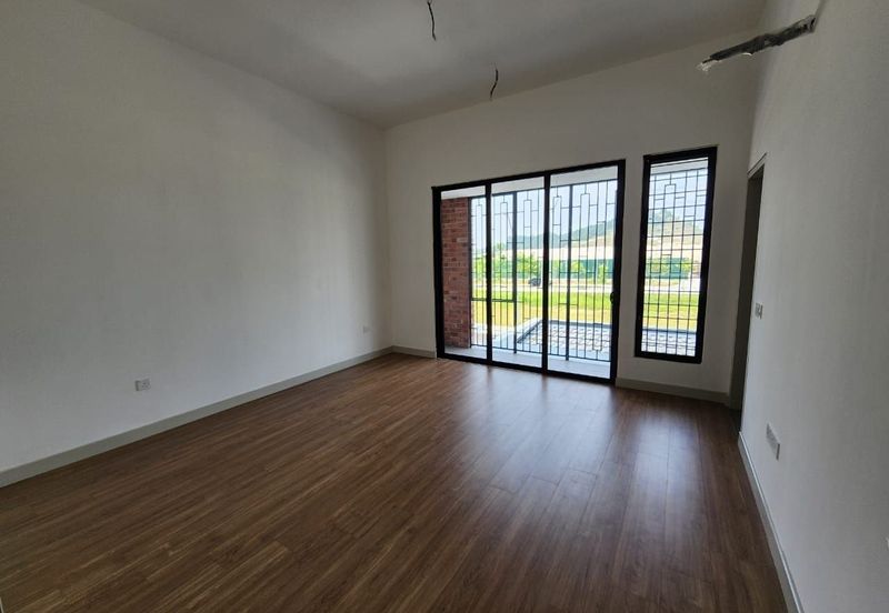 Elmina Green Three @ City of Elmina