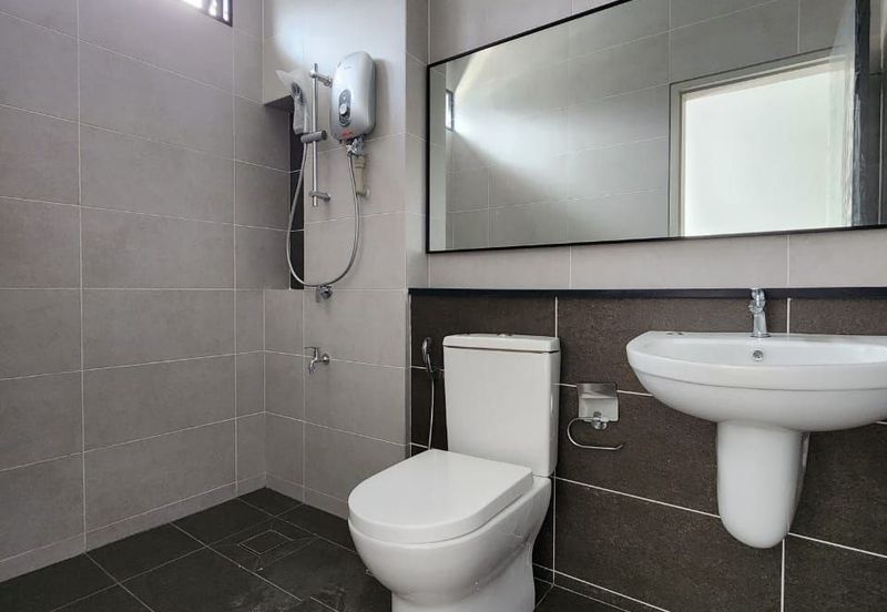 Elmina Green Three @ City of Elmina