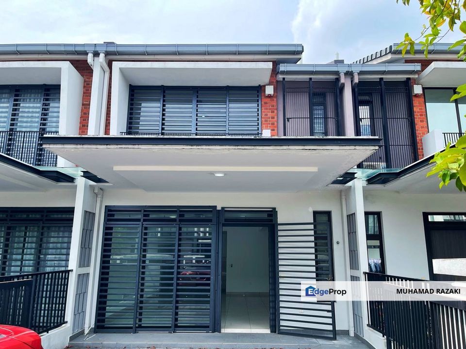 Elmina Valley 1, Elmina West, FREEHOLD Double Storey Terrace For Sale, Selangor, Shah Alam