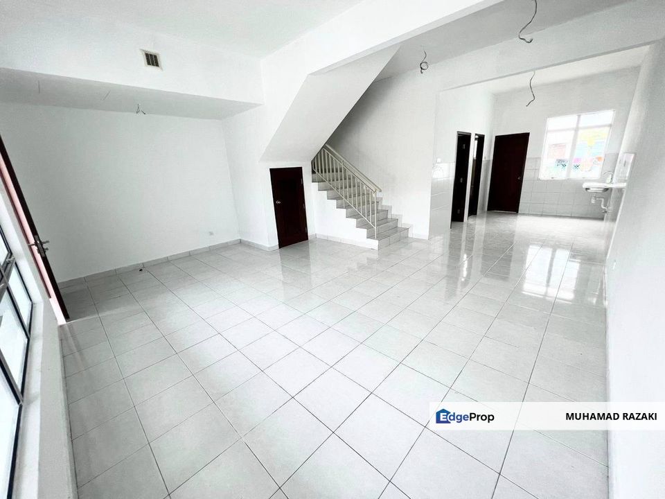 Maple Hillpark, Puncak Alam, Double Storey Terrace For Sale, Selangor, Sungai Buloh