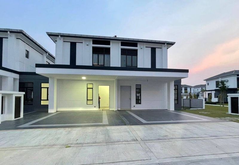 Regent Garden  @ Eco Grandeur