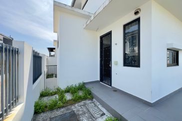 Elmina Green Three @ City of Elmina