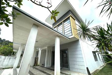 Cahaya SPK, Seksyen U9