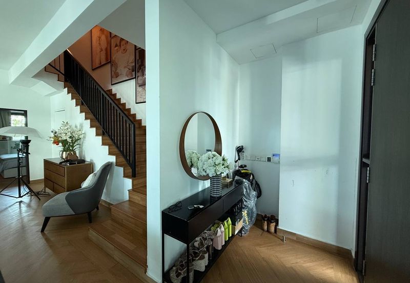 ATHIRA, Bandar Bukit Raja