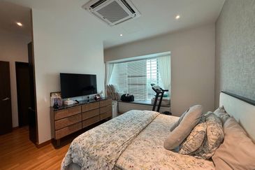 ATHIRA, Bandar Bukit Raja